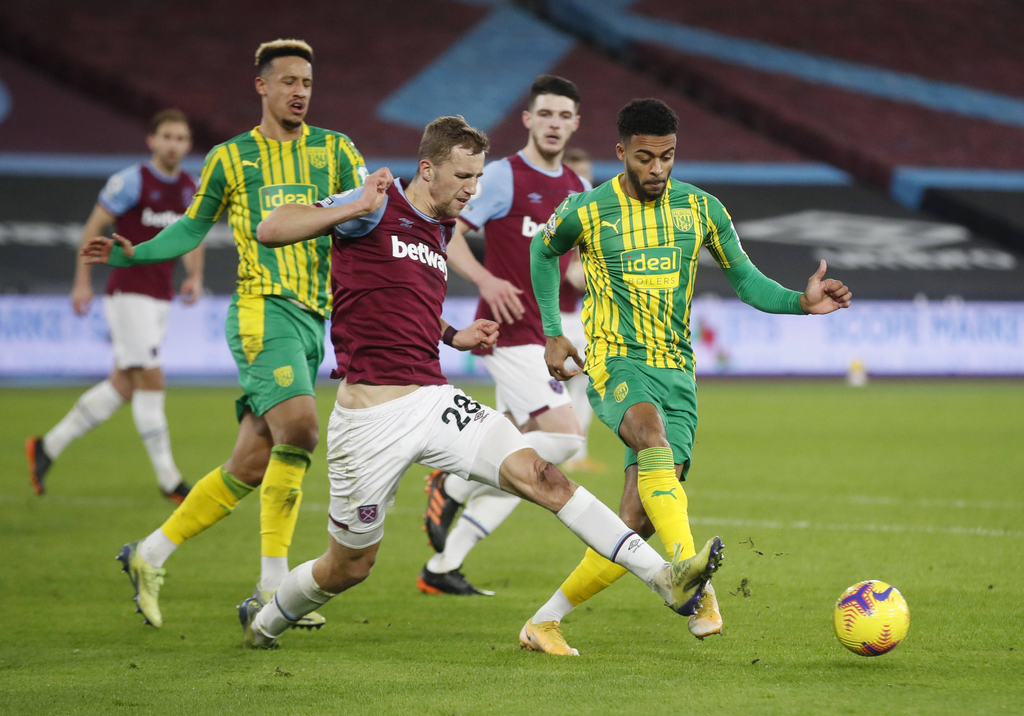 战术方面的 战术方面的