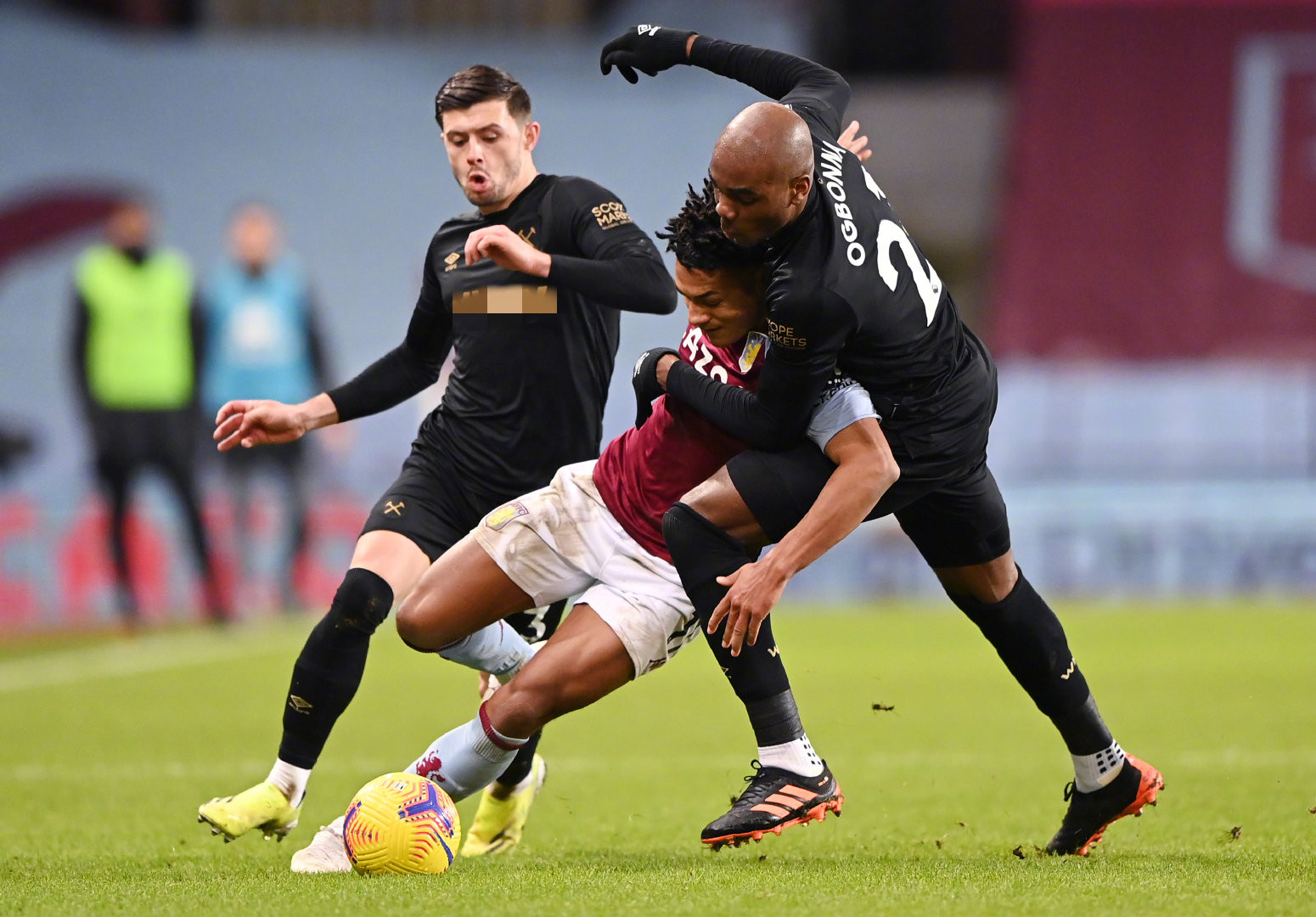 產生矛盾 產生矛盾