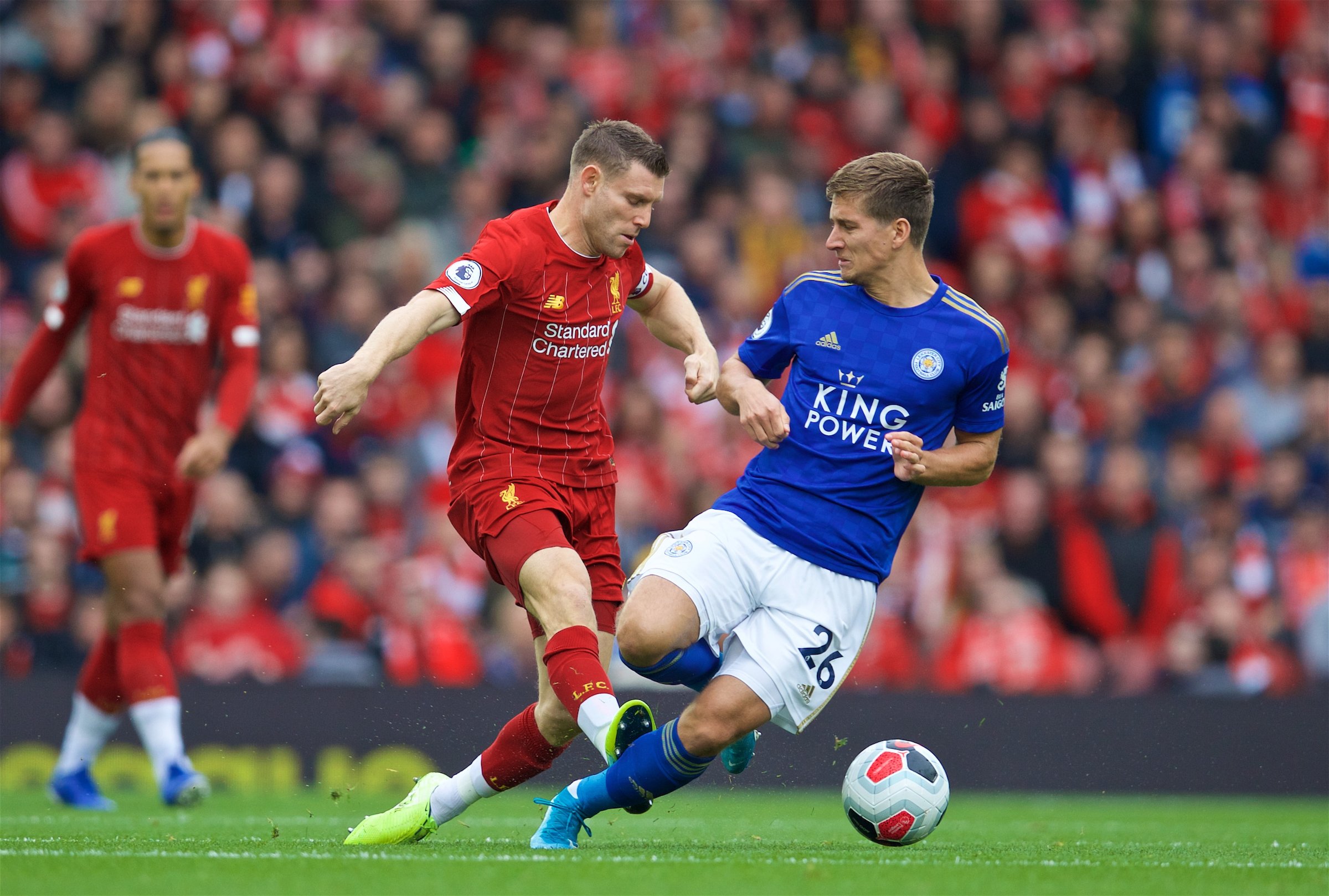 中的一个巨 中的一个巨